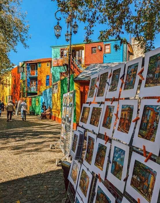 Картины уличных художников в Ла-Бока